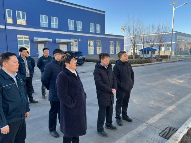 科研所赴榆林市開展生態(tài)環(huán)境保護工作調研.jpg